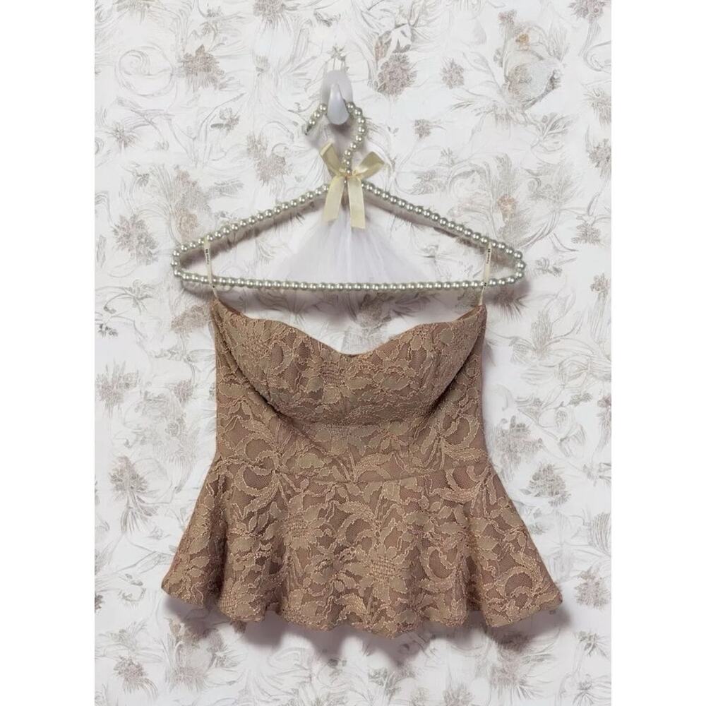 Forever 21 Peplum Top Medium Rose Lace Strapless Sweetheart Balletcore Romantic